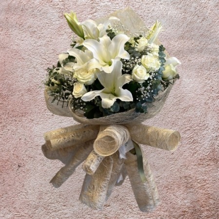 Bouquet of White Roses & Lilies